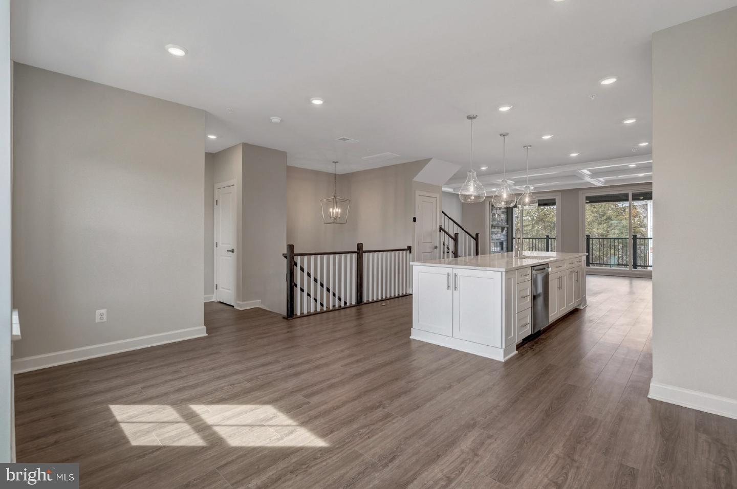 43769 METRO TER, ASHBURN, Virginia 20147, 3 Bedrooms Bedrooms, ,2 BathroomsBathrooms,Residential,For sale,43769 METRO TER,VALO2103334 MLS # VALO2103334