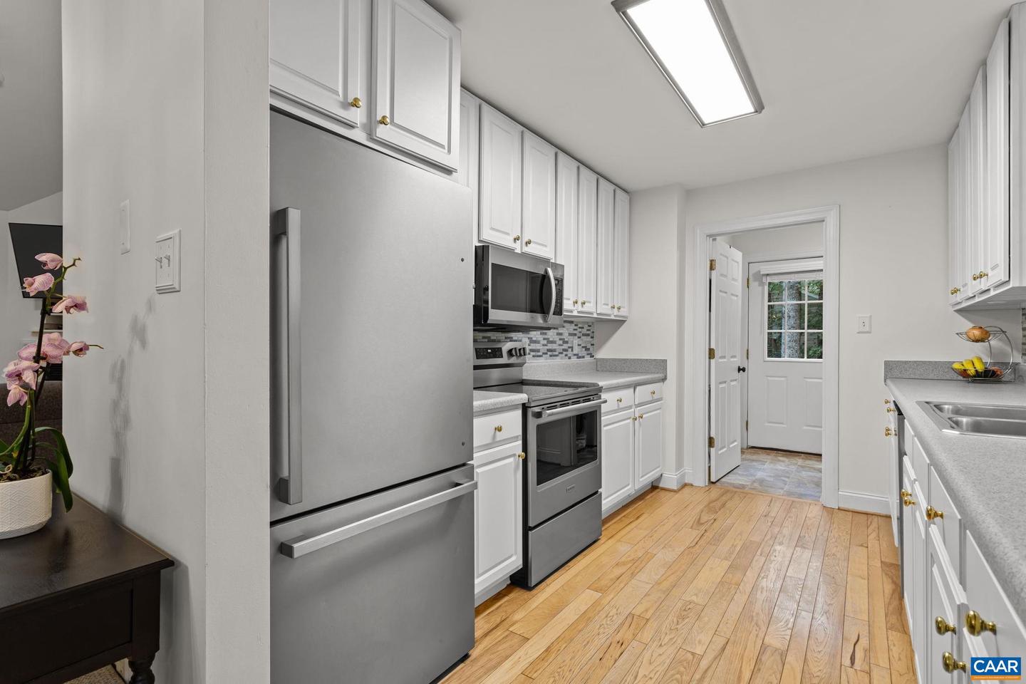 37 RIVERSIDE DR, PALMYRA, Virginia 22963, 3 Bedrooms Bedrooms, ,2 BathroomsBathrooms,Residential,For sale,37 RIVERSIDE DR,667220 MLS # 667220