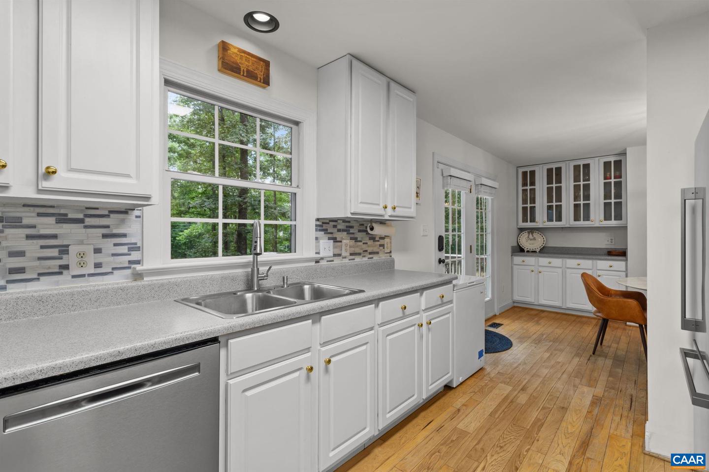 37 RIVERSIDE DR, PALMYRA, Virginia 22963, 3 Bedrooms Bedrooms, ,2 BathroomsBathrooms,Residential,For sale,37 RIVERSIDE DR,667220 MLS # 667220