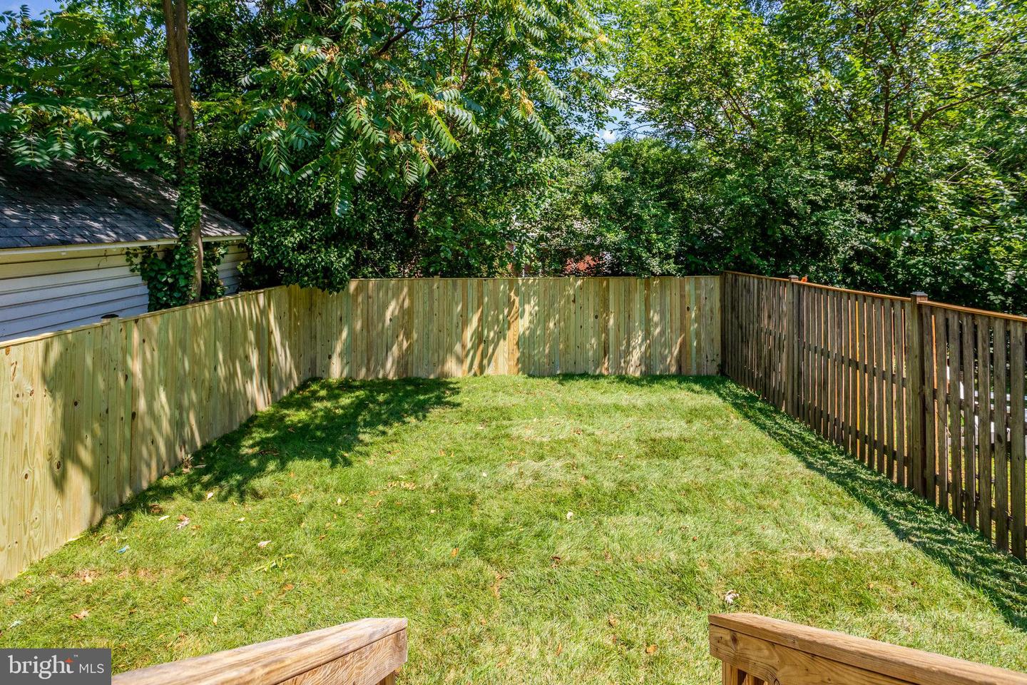202 LAVERNE AVE, ALEXANDRIA, Virginia 22305, 2 Bedrooms Bedrooms, ,2 BathroomsBathrooms,Residential,For sale,202 LAVERNE AVE,VAAX2038778 MLS # VAAX2038778