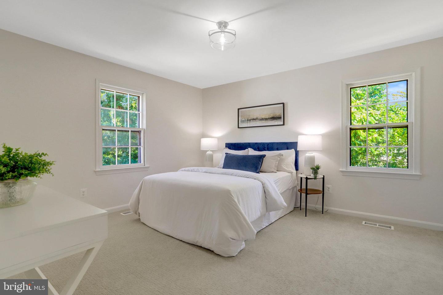 202 LAVERNE AVE, ALEXANDRIA, Virginia 22305, 2 Bedrooms Bedrooms, ,2 BathroomsBathrooms,Residential,For sale,202 LAVERNE AVE,VAAX2038778 MLS # VAAX2038778