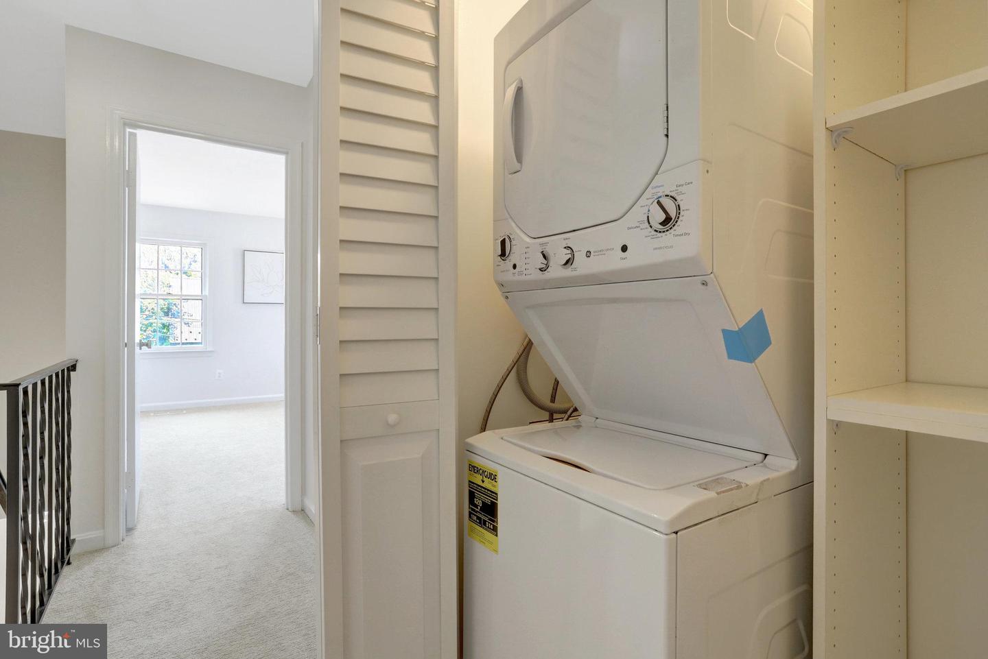 202 LAVERNE AVE, ALEXANDRIA, Virginia 22305, 2 Bedrooms Bedrooms, ,2 BathroomsBathrooms,Residential,For sale,202 LAVERNE AVE,VAAX2038778 MLS # VAAX2038778