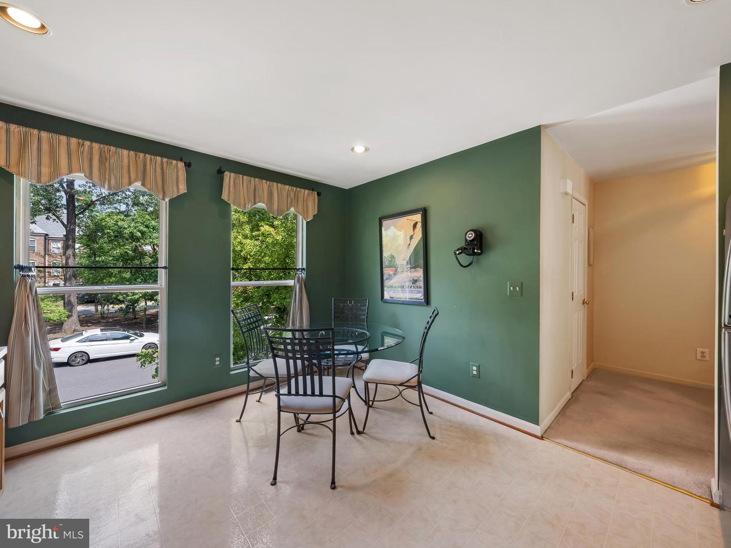 1711 BLUE FLINT CT, RESTON, Virginia 20190, 3 Bedrooms Bedrooms, ,3 BathroomsBathrooms,Residential,For sale,1711 BLUE FLINT CT,VAFX2209746 MLS # VAFX2209746