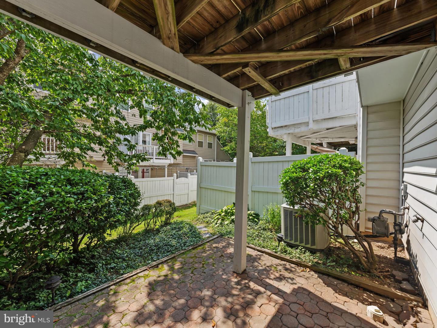 1711 BLUE FLINT CT, RESTON, Virginia 20190, 3 Bedrooms Bedrooms, ,3 BathroomsBathrooms,Residential,For sale,1711 BLUE FLINT CT,VAFX2209746 MLS # VAFX2209746