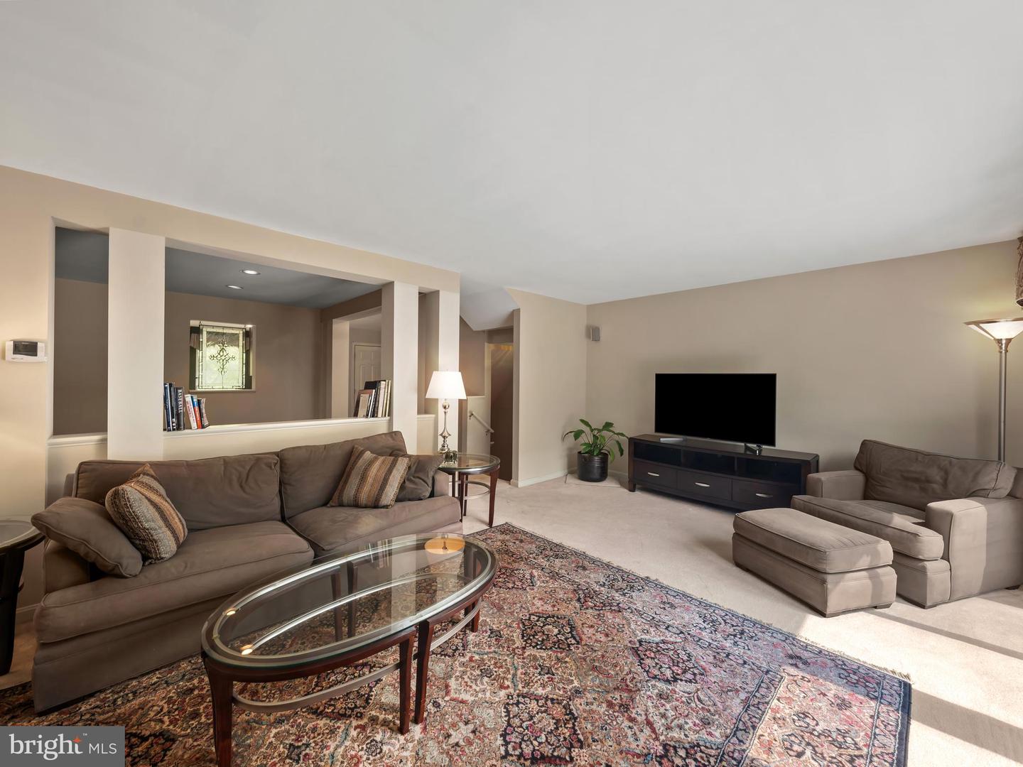 1711 BLUE FLINT CT, RESTON, Virginia 20190, 3 Bedrooms Bedrooms, ,3 BathroomsBathrooms,Residential,For sale,1711 BLUE FLINT CT,VAFX2209746 MLS # VAFX2209746