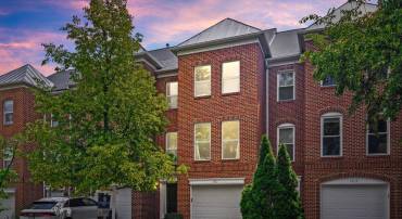 1711 BLUE FLINT CT, RESTON, Virginia 20190, 3 Bedrooms Bedrooms, ,3 BathroomsBathrooms,Residential,For sale,1711 BLUE FLINT CT,VAFX2209746 MLS # VAFX2209746
