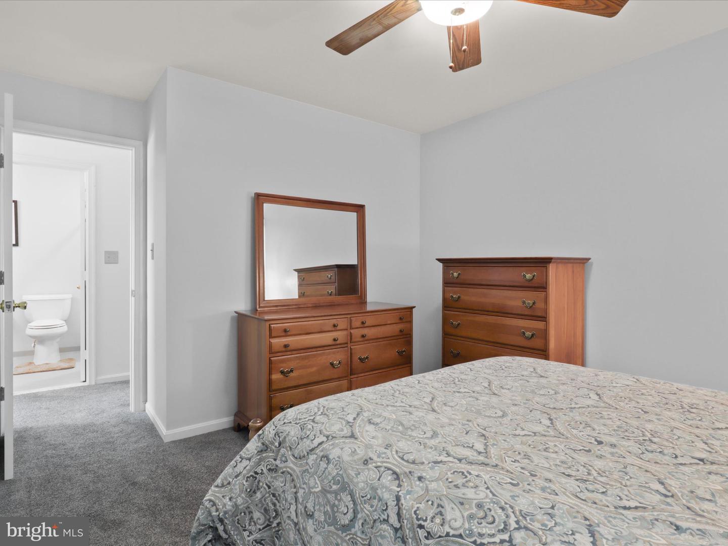216 CATOCTIN CIR NE, LEESBURG, Virginia 20176, 3 Bedrooms Bedrooms, ,2 BathroomsBathrooms,Residential,For sale,216 CATOCTIN CIR NE,VALO2090518 MLS # VALO2090518