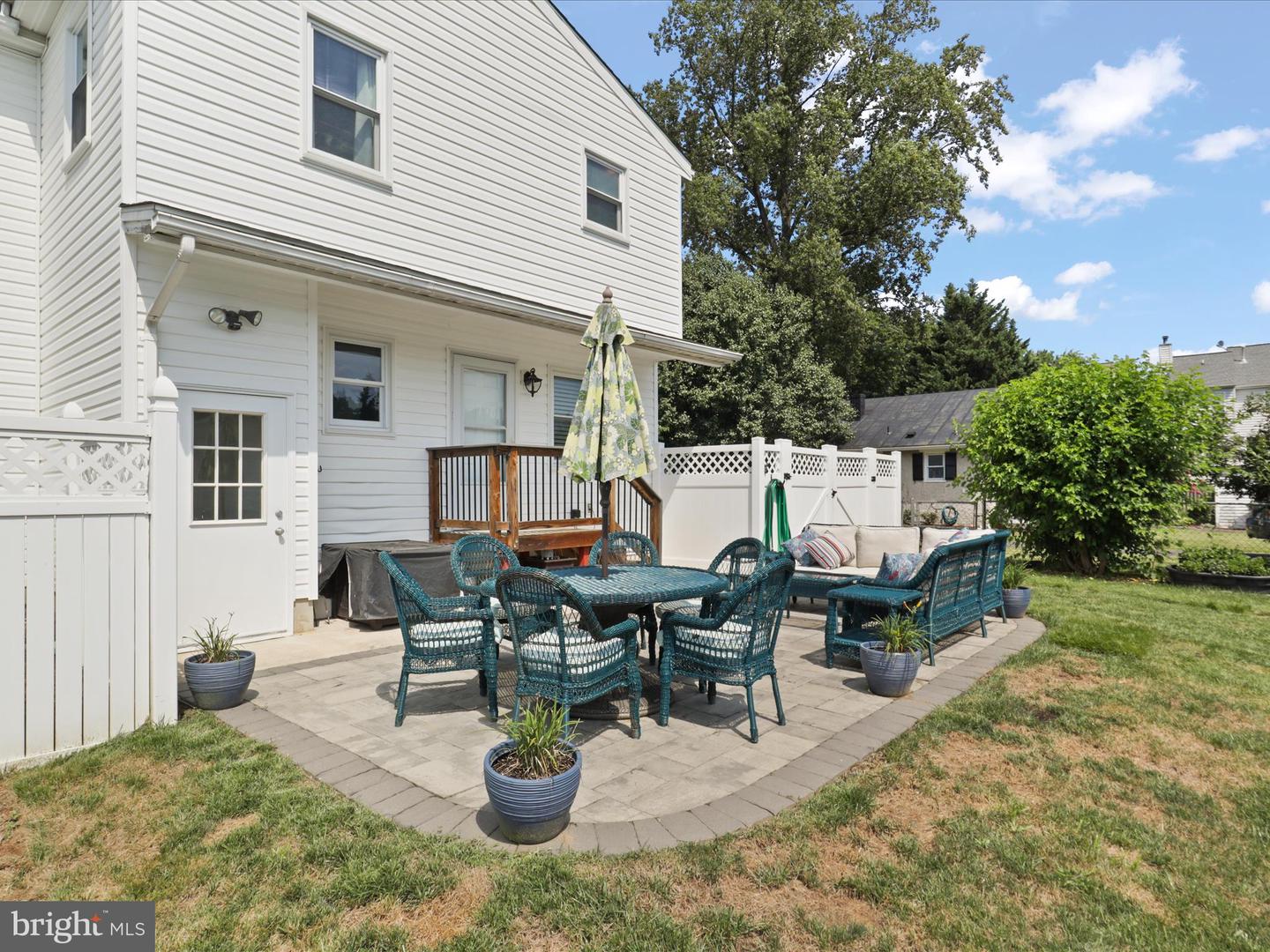 216 CATOCTIN CIR NE, LEESBURG, Virginia 20176, 3 Bedrooms Bedrooms, ,2 BathroomsBathrooms,Residential,For sale,216 CATOCTIN CIR NE,VALO2090518 MLS # VALO2090518