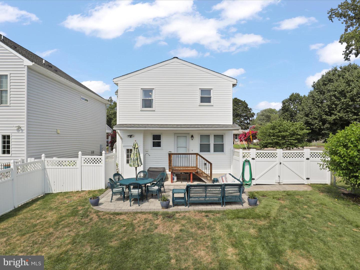 216 CATOCTIN CIR NE, LEESBURG, Virginia 20176, 3 Bedrooms Bedrooms, ,2 BathroomsBathrooms,Residential,For sale,216 CATOCTIN CIR NE,VALO2090518 MLS # VALO2090518