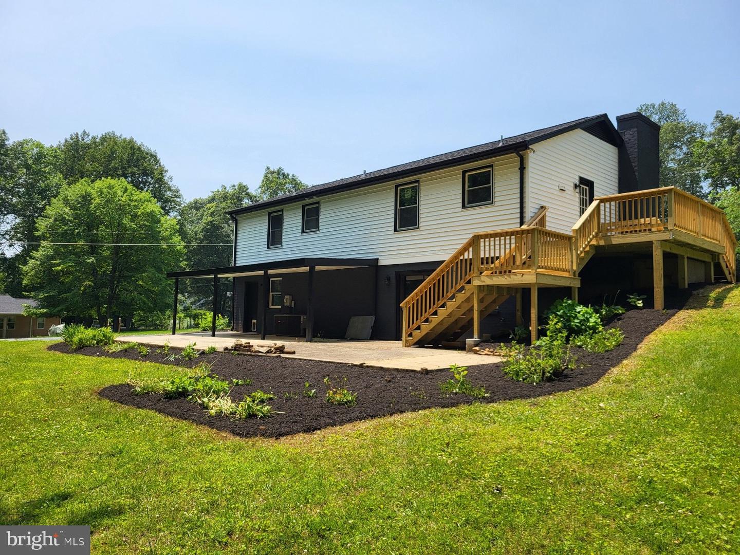 19 WHITETHORN CT, RUCKERSVILLE, Virginia 22968, 3 Bedrooms Bedrooms, ,3 BathroomsBathrooms,Residential,For sale,19 WHITETHORN CT,VAGR2000692 MLS # VAGR2000692