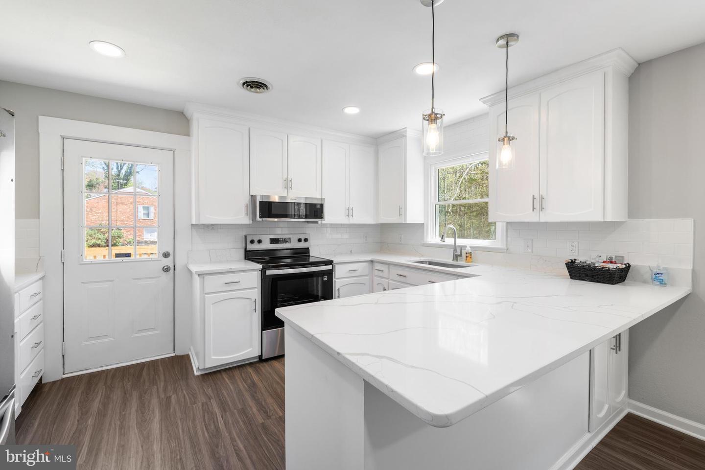 19 WHITETHORN CT, RUCKERSVILLE, Virginia 22968, 3 Bedrooms Bedrooms, ,3 BathroomsBathrooms,Residential,For sale,19 WHITETHORN CT,VAGR2000692 MLS # VAGR2000692