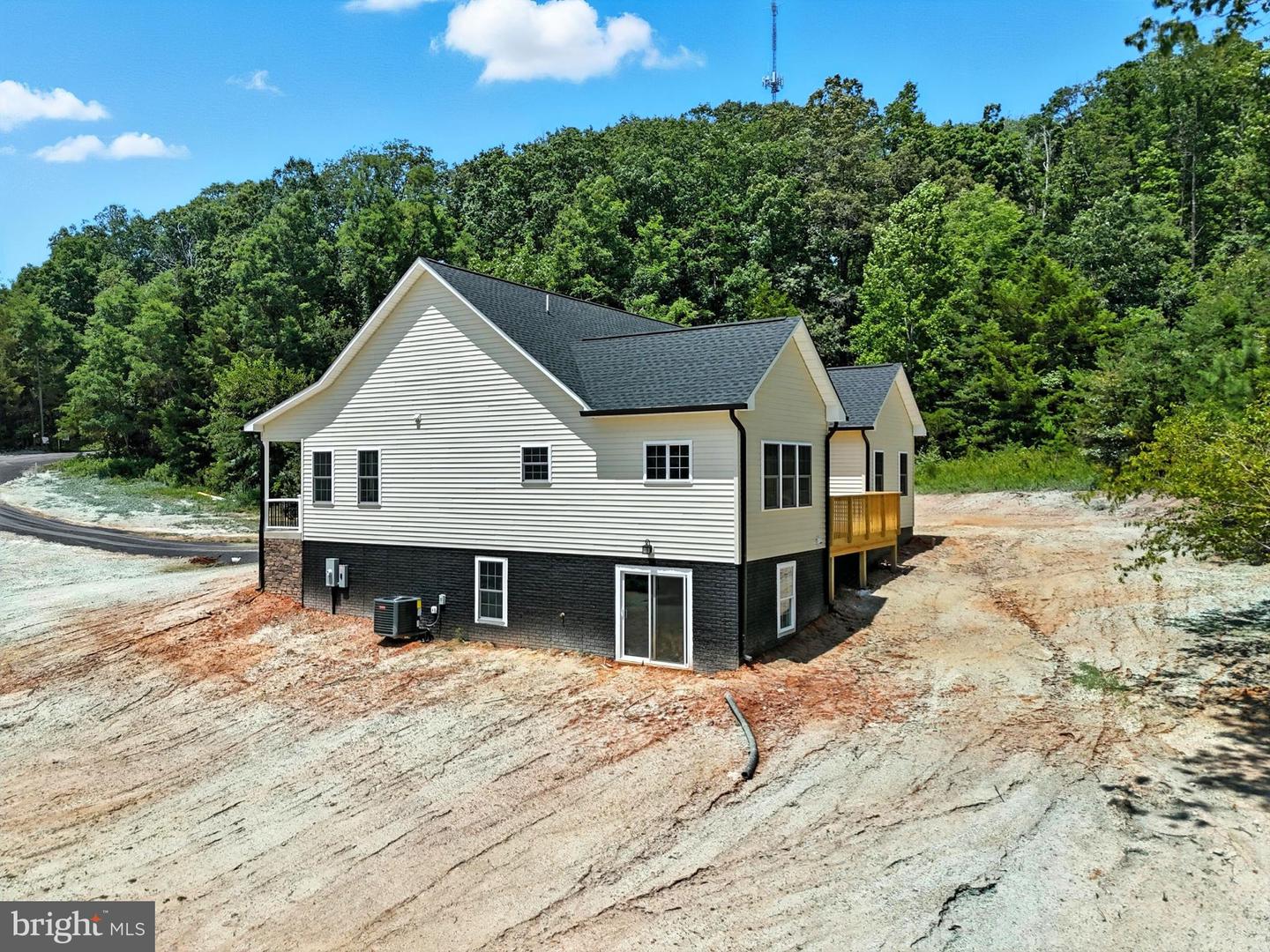 10446 CHERRY HILL RD., CULPEPER, Virginia 22701, 3 Bedrooms Bedrooms, ,2 BathroomsBathrooms,Residential,For sale,10446 CHERRY HILL RD.,VACU2010382 MLS # VACU2010382