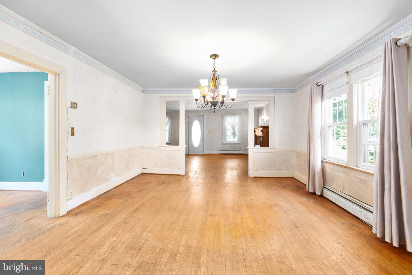 349 GREENBANK RD, FREDERICKSBURG, Virginia 22406, 4 Bedrooms Bedrooms, ,1 BathroomBathrooms,Residential,For sale,349 GREENBANK RD,VAST2038624 MLS # VAST2038624