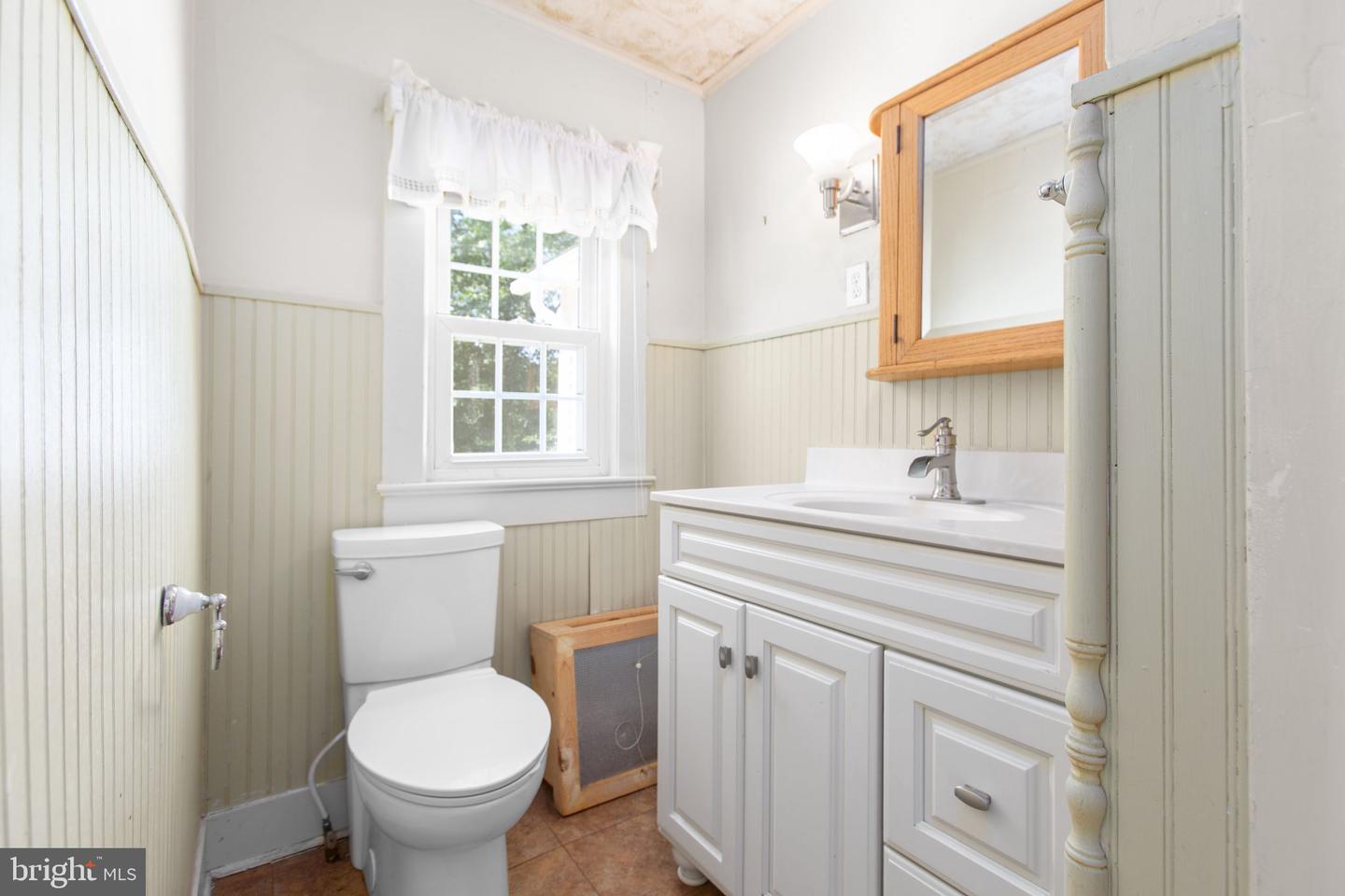 349 GREENBANK RD, FREDERICKSBURG, Virginia 22406, 4 Bedrooms Bedrooms, ,1 BathroomBathrooms,Residential,For sale,349 GREENBANK RD,VAST2038624 MLS # VAST2038624