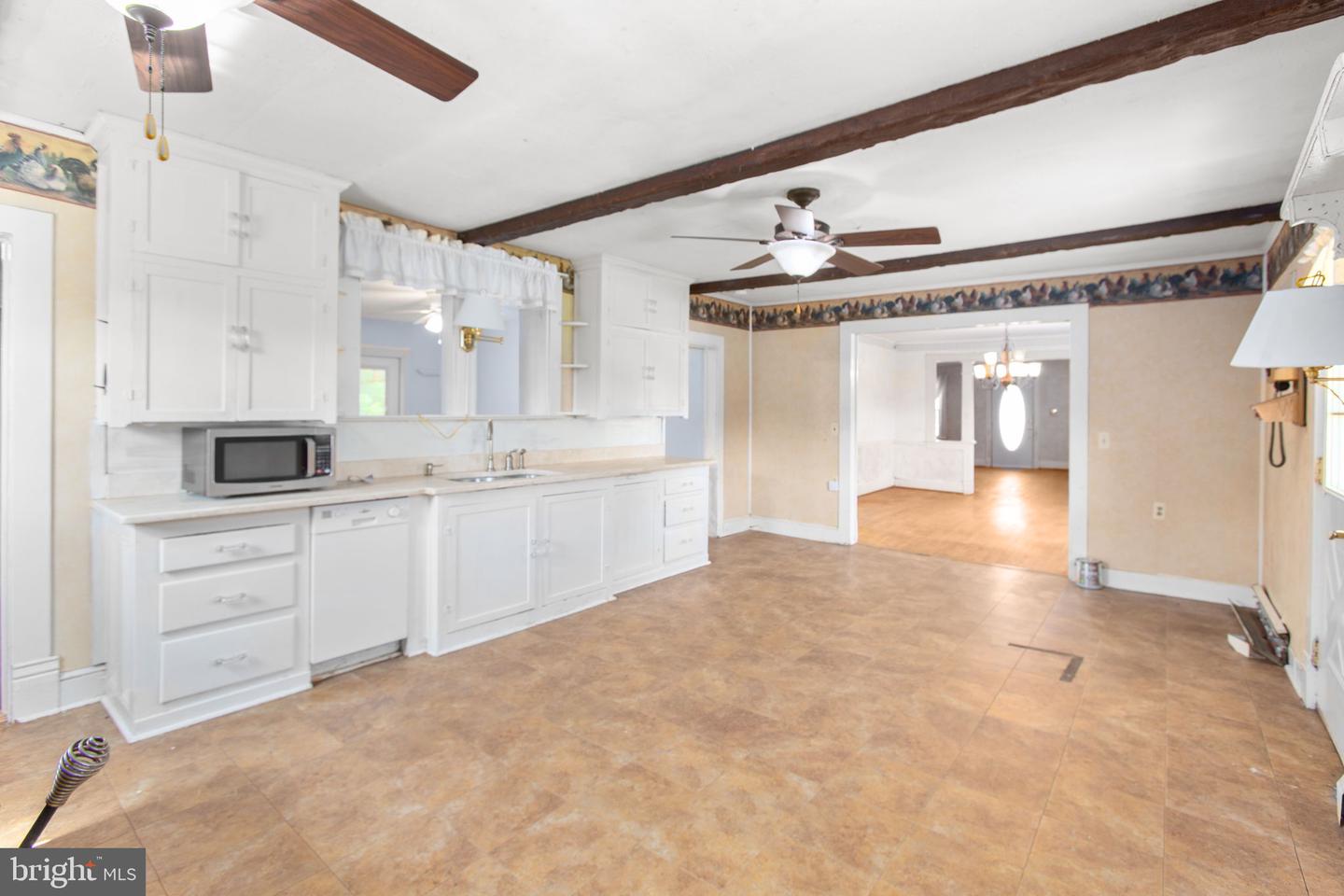 349 GREENBANK RD, FREDERICKSBURG, Virginia 22406, 4 Bedrooms Bedrooms, ,1 BathroomBathrooms,Residential,For sale,349 GREENBANK RD,VAST2038624 MLS # VAST2038624