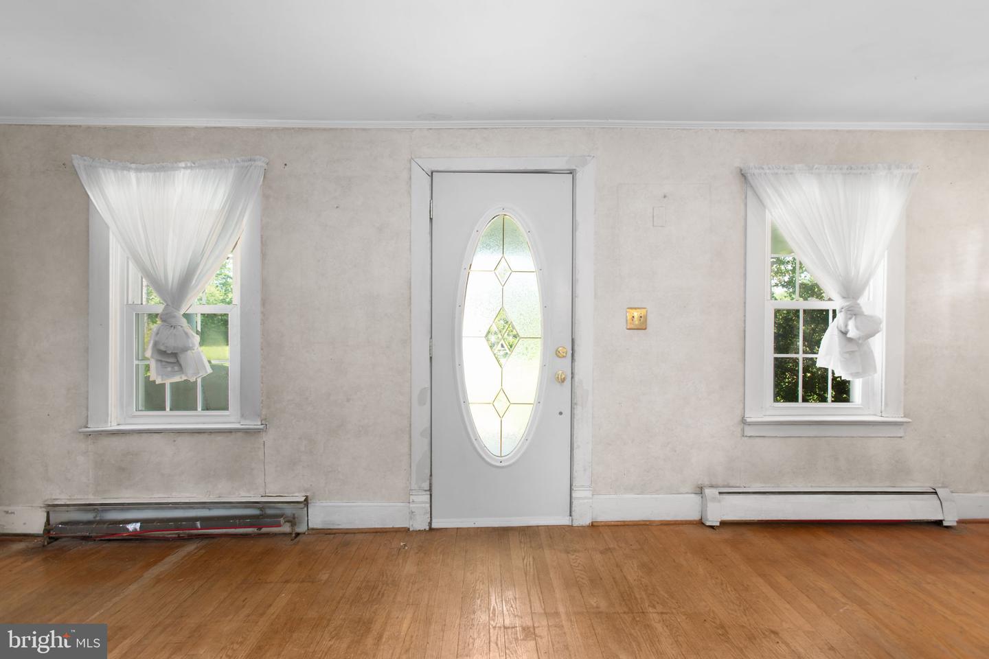 349 GREENBANK RD, FREDERICKSBURG, Virginia 22406, 4 Bedrooms Bedrooms, ,1 BathroomBathrooms,Residential,For sale,349 GREENBANK RD,VAST2038624 MLS # VAST2038624