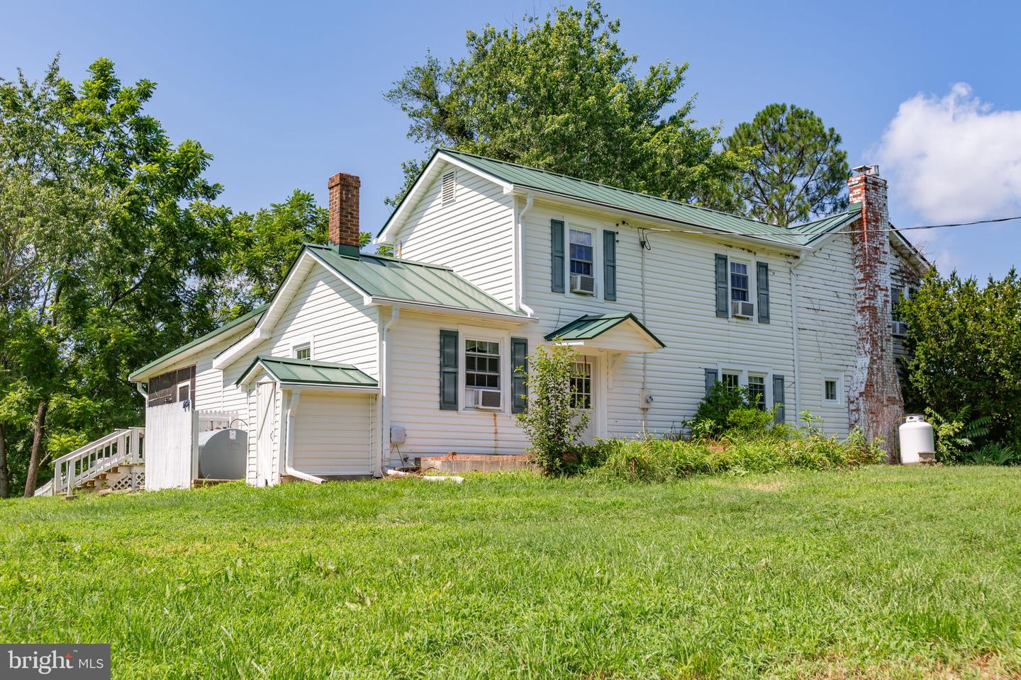 349 GREENBANK RD, FREDERICKSBURG, Virginia 22406, 4 Bedrooms Bedrooms, ,1 BathroomBathrooms,Residential,For sale,349 GREENBANK RD,VAST2038624 MLS # VAST2038624