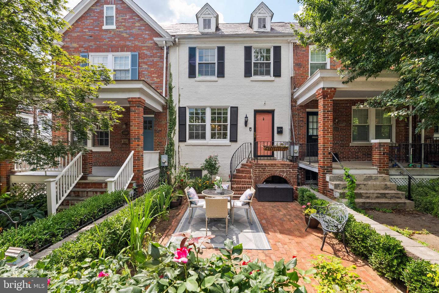 2210 38TH ST NW, WASHINGTON, District Of Columbia 20007, 3 Bedrooms Bedrooms, ,2 BathroomsBathrooms,Residential,For sale,2210 38TH ST NW,DCDC2200726 MLS # DCDC2200726