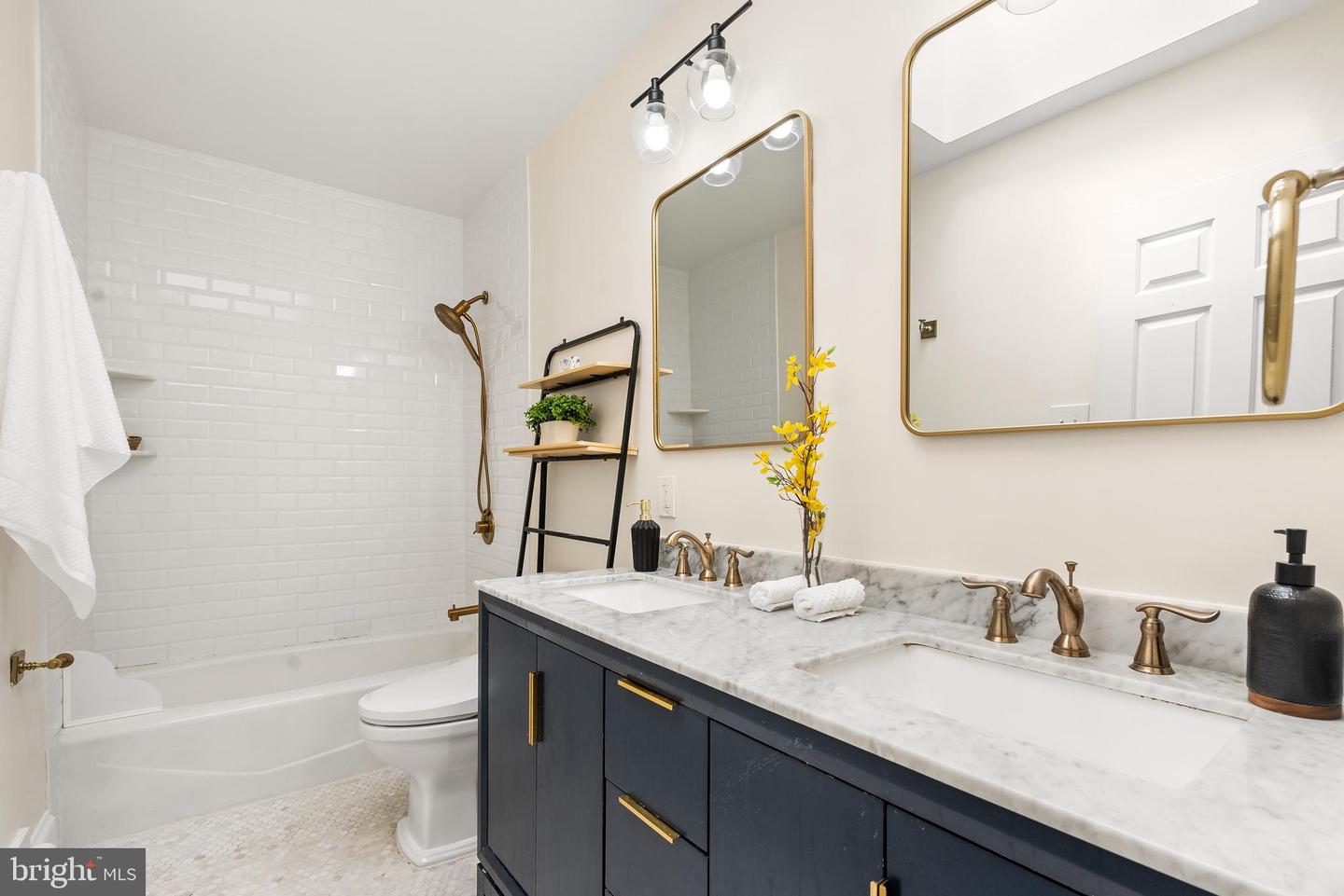 2210 38TH ST NW, WASHINGTON, District Of Columbia 20007, 3 Bedrooms Bedrooms, ,2 BathroomsBathrooms,Residential,For sale,2210 38TH ST NW,DCDC2200726 MLS # DCDC2200726