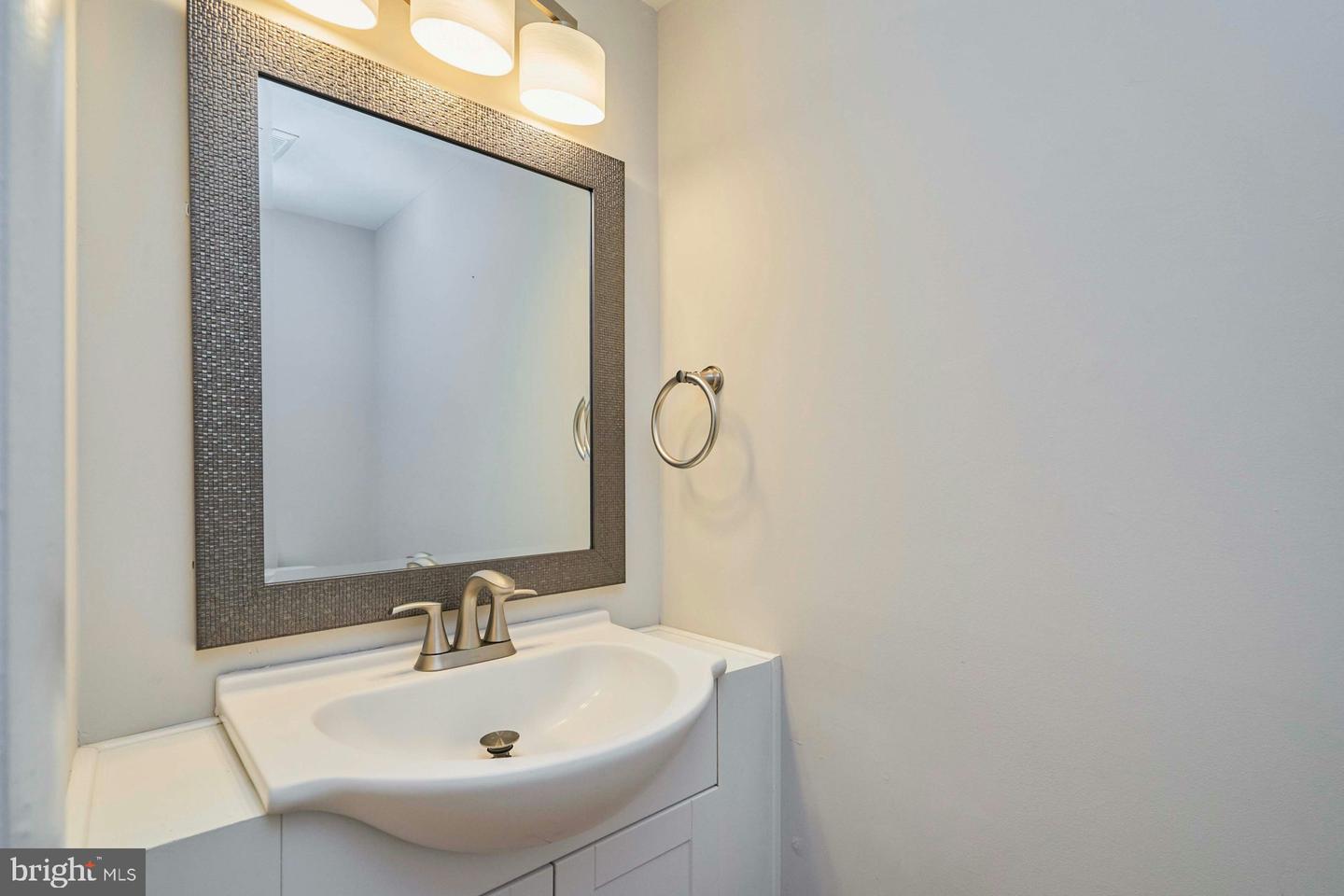 11959 BARREL COOPER CT, RESTON, Virginia 20191, 3 Bedrooms Bedrooms, ,2 BathroomsBathrooms,Residential,For sale,11959 BARREL COOPER CT,VAFX2241236 MLS # VAFX2241236