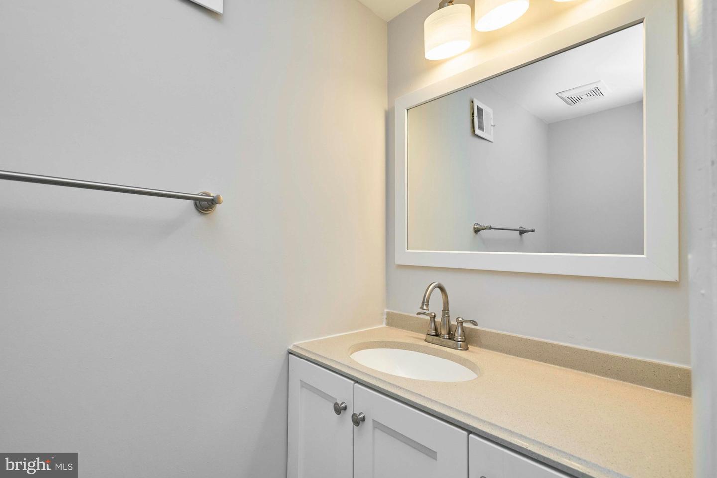 11959 BARREL COOPER CT, RESTON, Virginia 20191, 3 Bedrooms Bedrooms, ,2 BathroomsBathrooms,Residential,For sale,11959 BARREL COOPER CT,VAFX2241236 MLS # VAFX2241236