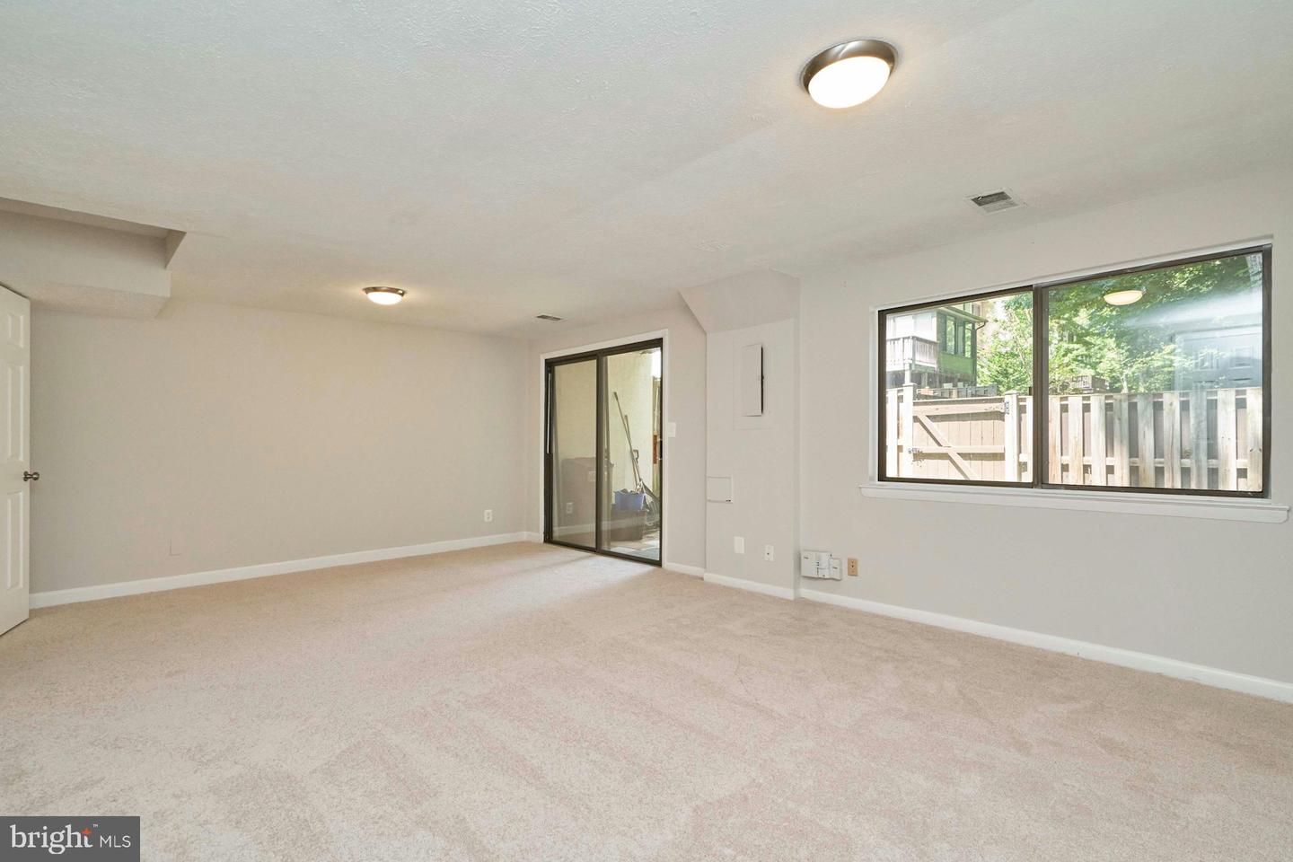 11959 BARREL COOPER CT, RESTON, Virginia 20191, 3 Bedrooms Bedrooms, ,2 BathroomsBathrooms,Residential,For sale,11959 BARREL COOPER CT,VAFX2241236 MLS # VAFX2241236