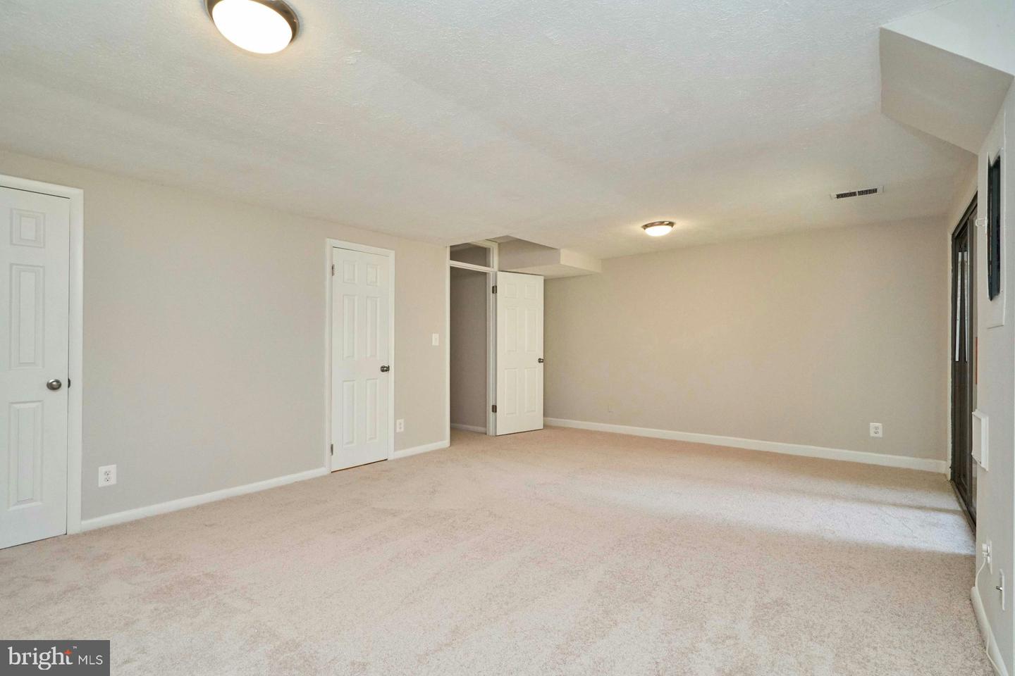 11959 BARREL COOPER CT, RESTON, Virginia 20191, 3 Bedrooms Bedrooms, ,2 BathroomsBathrooms,Residential,For sale,11959 BARREL COOPER CT,VAFX2241236 MLS # VAFX2241236