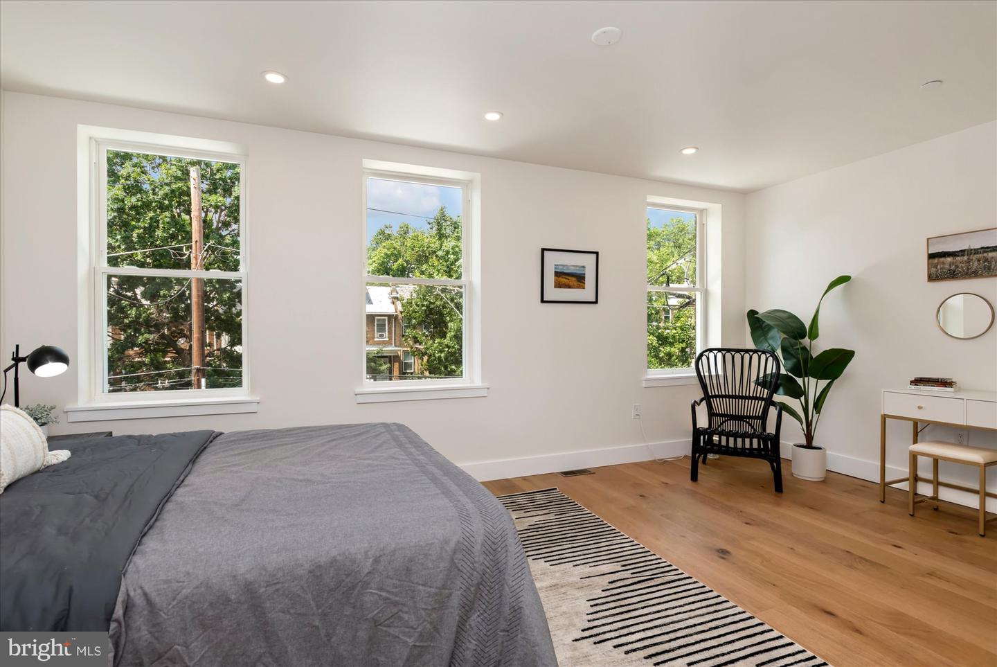 318 WEBSTER ST NW #2, WASHINGTON, District Of Columbia 20011, 2 Bedrooms Bedrooms, ,2 BathroomsBathrooms,Residential,For sale,318 WEBSTER ST NW #2,DCDC2204244 MLS # DCDC2204244