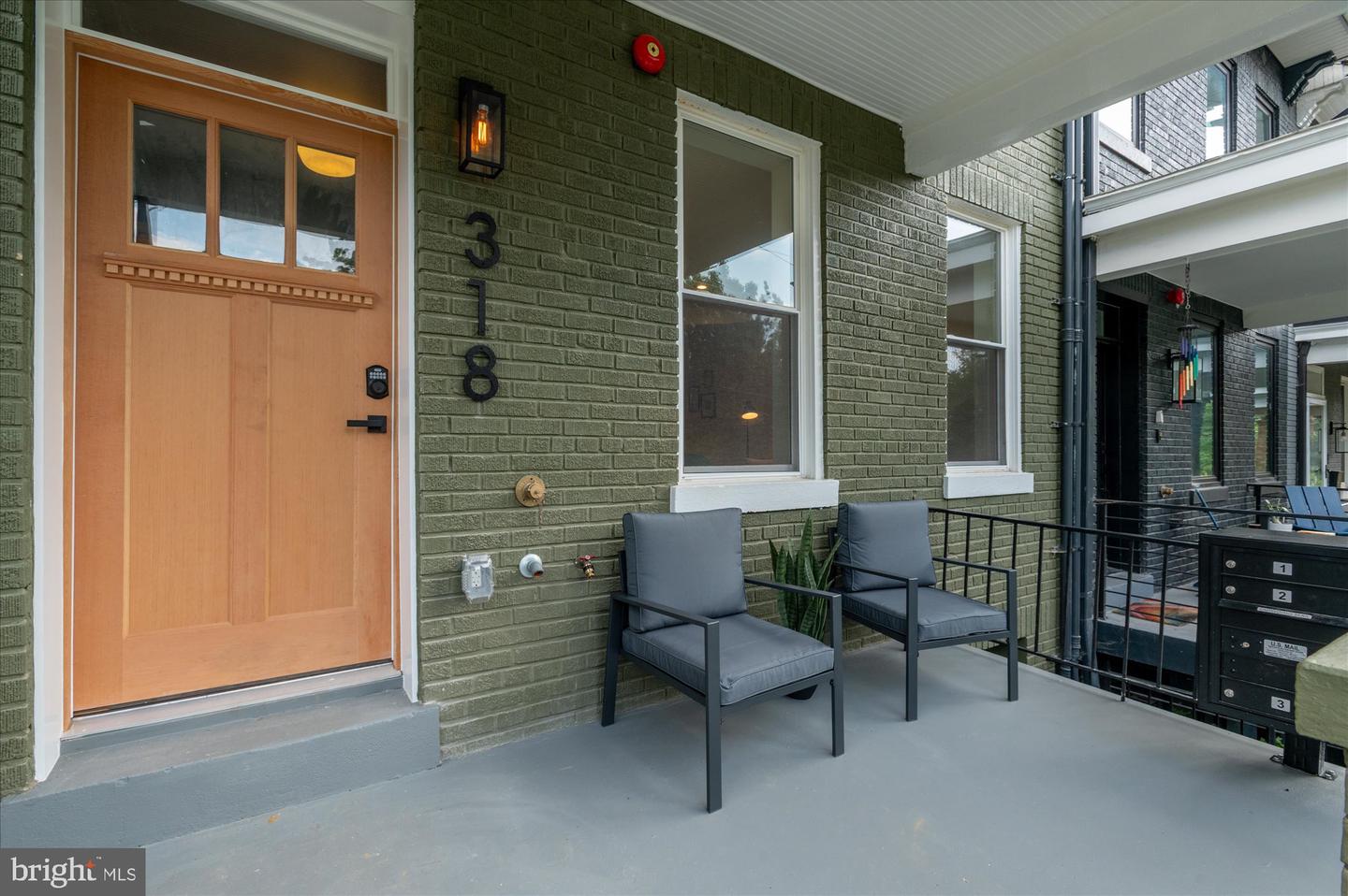 318 WEBSTER ST NW #2, WASHINGTON, District Of Columbia 20011, 2 Bedrooms Bedrooms, ,2 BathroomsBathrooms,Residential,For sale,318 WEBSTER ST NW #2,DCDC2204244 MLS # DCDC2204244