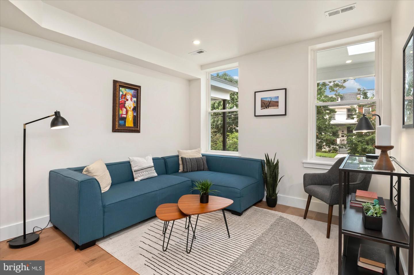318 WEBSTER ST NW #2, WASHINGTON, District Of Columbia 20011, 2 Bedrooms Bedrooms, ,2 BathroomsBathrooms,Residential,For sale,318 WEBSTER ST NW #2,DCDC2204244 MLS # DCDC2204244