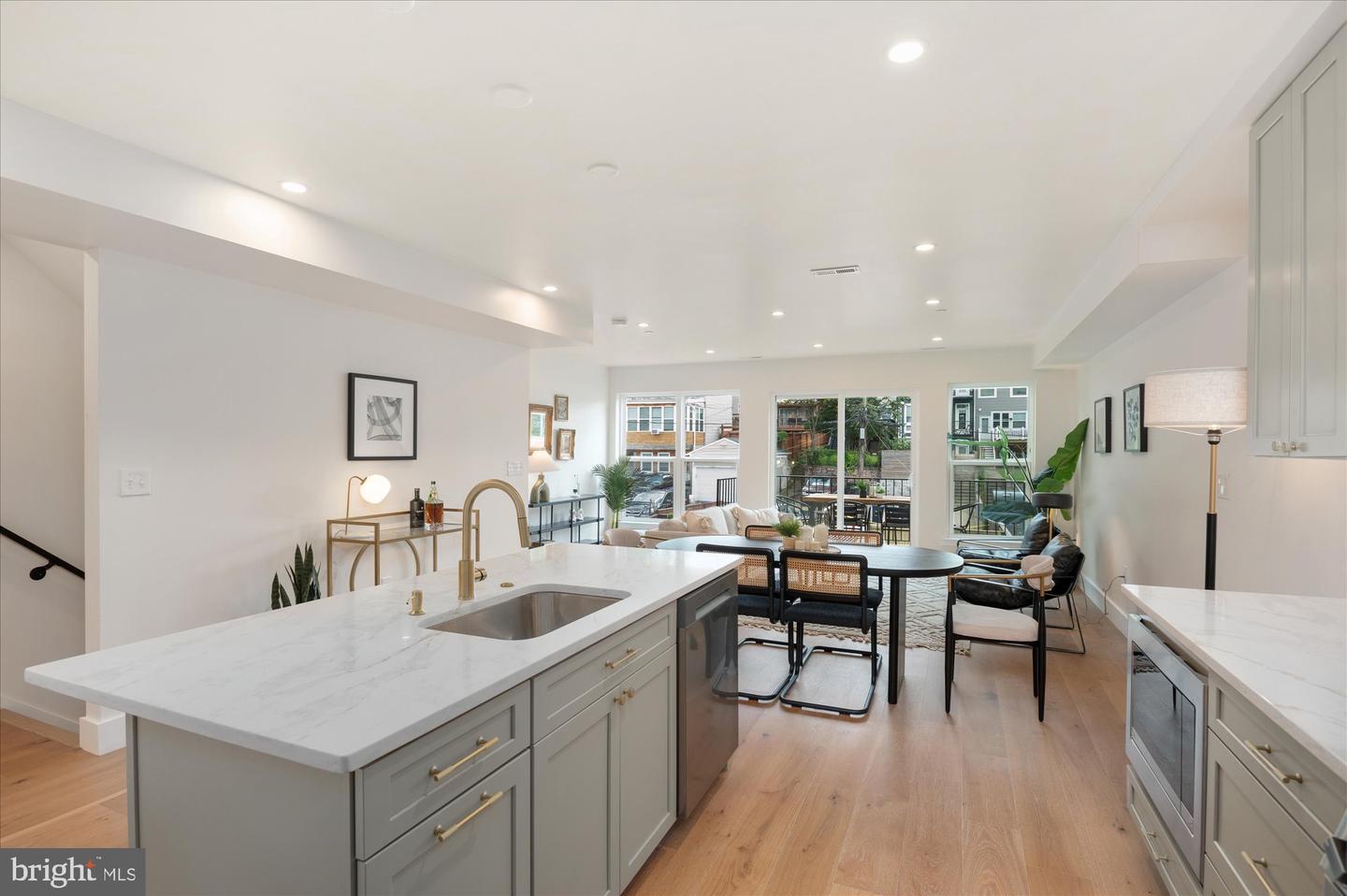318 WEBSTER ST NW #3, WASHINGTON, District Of Columbia 20011, 3 Bedrooms Bedrooms, ,2 BathroomsBathrooms,Residential,For sale,318 WEBSTER ST NW #3,DCDC2204246 MLS # DCDC2204246