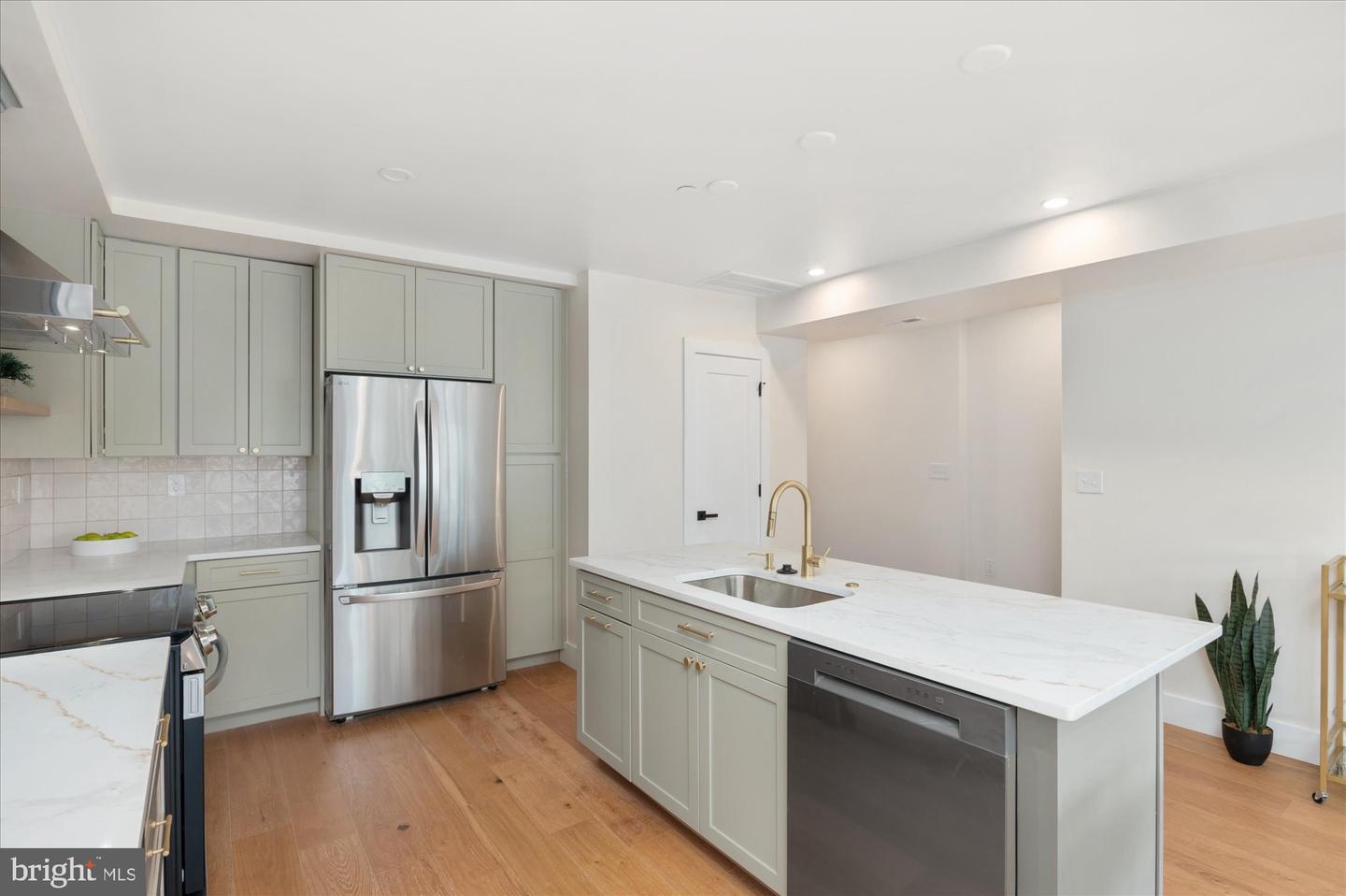 318 WEBSTER ST NW #3, WASHINGTON, District Of Columbia 20011, 3 Bedrooms Bedrooms, ,2 BathroomsBathrooms,Residential,For sale,318 WEBSTER ST NW #3,DCDC2204246 MLS # DCDC2204246