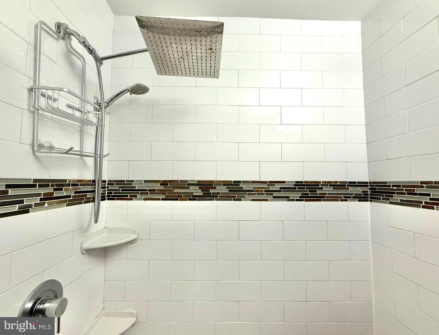 1506 S GEORGE MASON DR #22, ARLINGTON, Virginia 22204, 2 Bedrooms Bedrooms, 6 Rooms Rooms,1 BathroomBathrooms,Residential,For sale,1506 S GEORGE MASON DR #22,VAAR2059022 MLS # VAAR2059022