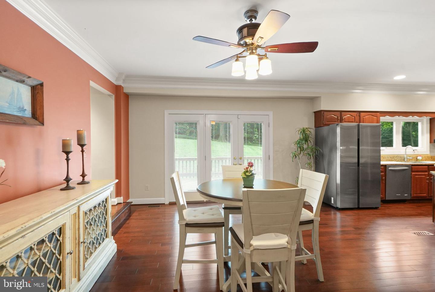 5695 ROBEYS MEADOW LN, FAIRFAX, Virginia 22030, 4 Bedrooms Bedrooms, ,6 BathroomsBathrooms,Residential,For sale,5695 ROBEYS MEADOW LN,VAFX2252464 MLS # VAFX2252464