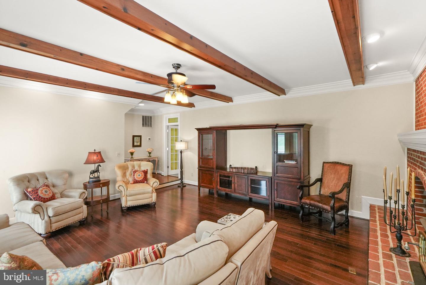 5695 ROBEYS MEADOW LN, FAIRFAX, Virginia 22030, 4 Bedrooms Bedrooms, ,6 BathroomsBathrooms,Residential,For sale,5695 ROBEYS MEADOW LN,VAFX2252464 MLS # VAFX2252464