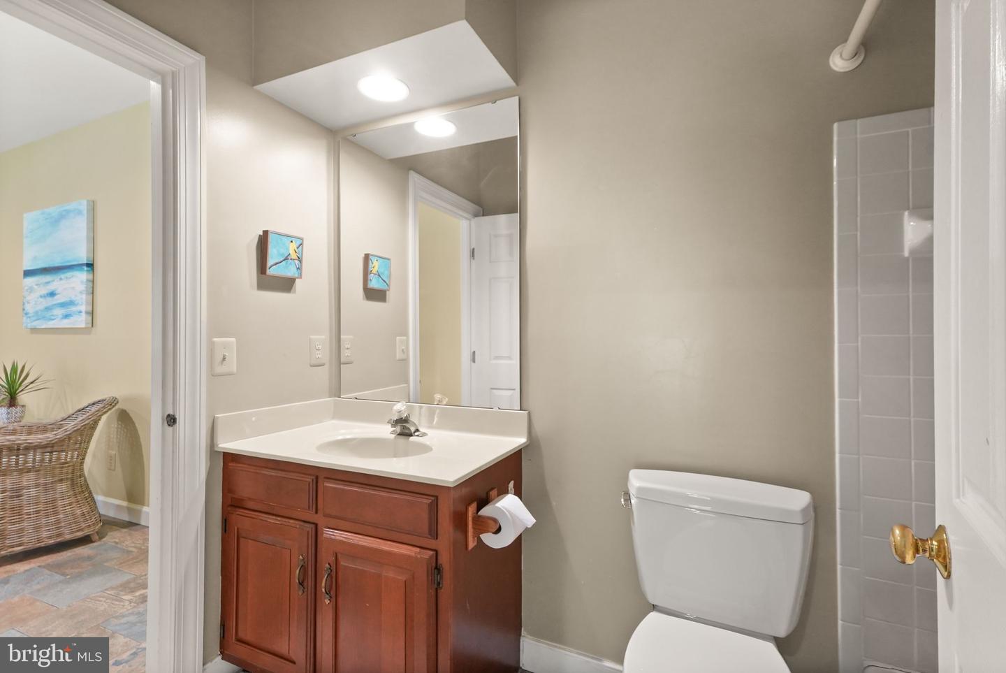 5695 ROBEYS MEADOW LN, FAIRFAX, Virginia 22030, 4 Bedrooms Bedrooms, ,6 BathroomsBathrooms,Residential,For sale,5695 ROBEYS MEADOW LN,VAFX2252464 MLS # VAFX2252464
