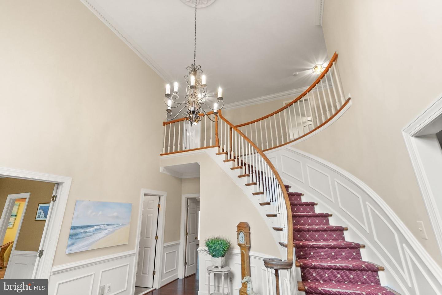 5695 ROBEYS MEADOW LN, FAIRFAX, Virginia 22030, 4 Bedrooms Bedrooms, ,6 BathroomsBathrooms,Residential,For sale,5695 ROBEYS MEADOW LN,VAFX2252464 MLS # VAFX2252464