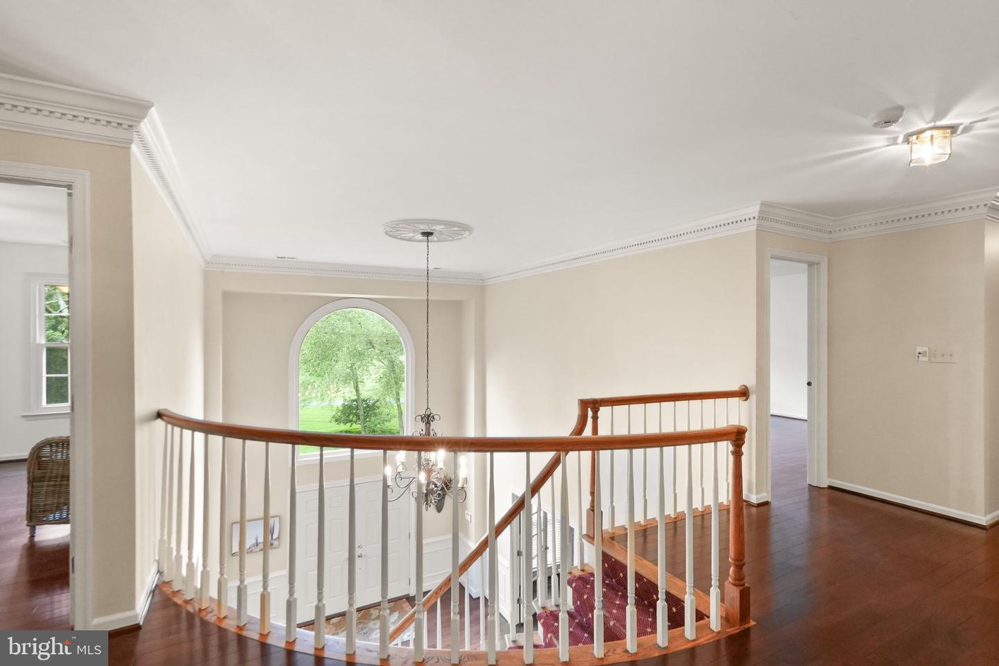 5695 ROBEYS MEADOW LN, FAIRFAX, Virginia 22030, 4 Bedrooms Bedrooms, ,6 BathroomsBathrooms,Residential,For sale,5695 ROBEYS MEADOW LN,VAFX2252464 MLS # VAFX2252464