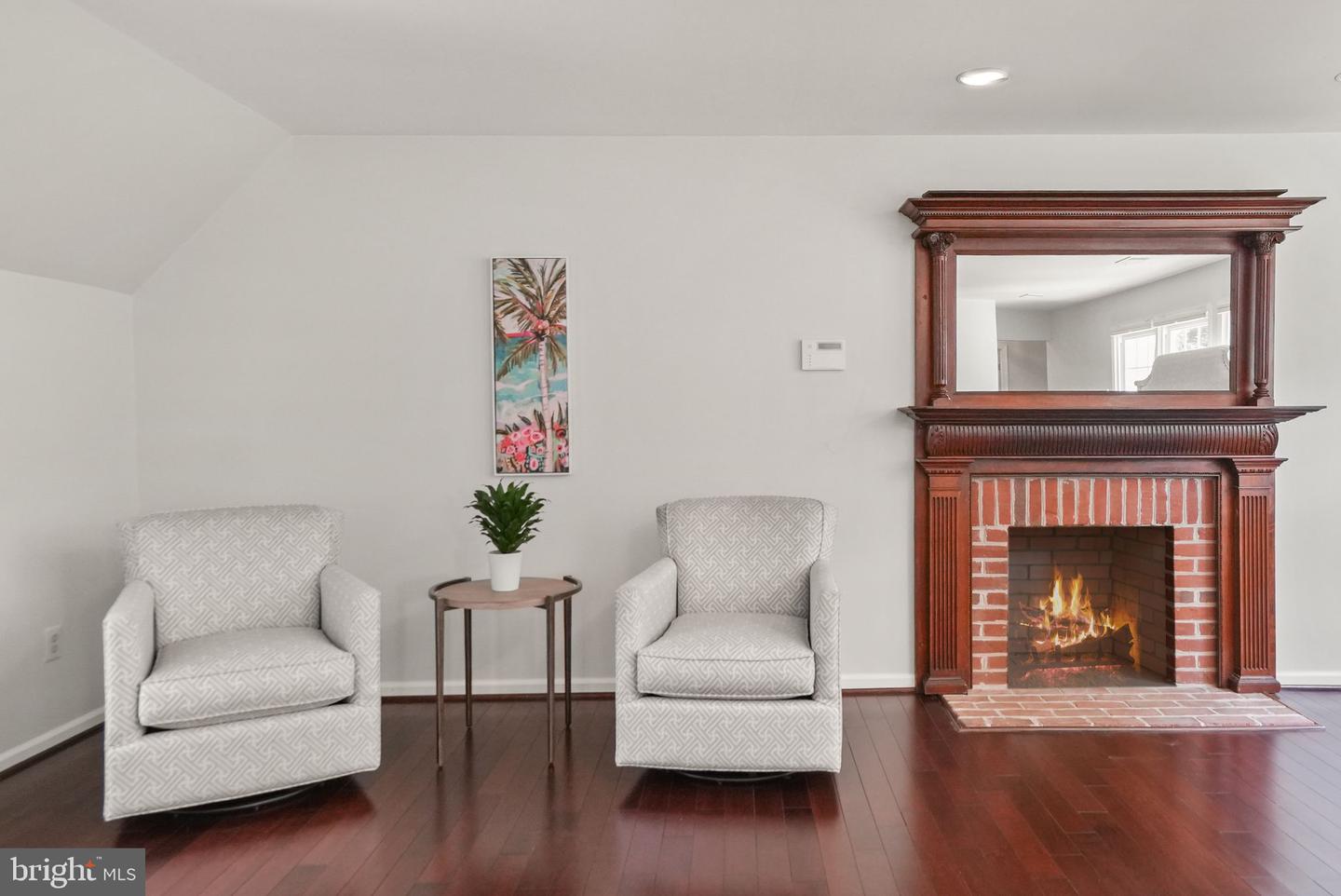5695 ROBEYS MEADOW LN, FAIRFAX, Virginia 22030, 4 Bedrooms Bedrooms, ,6 BathroomsBathrooms,Residential,For sale,5695 ROBEYS MEADOW LN,VAFX2252464 MLS # VAFX2252464
