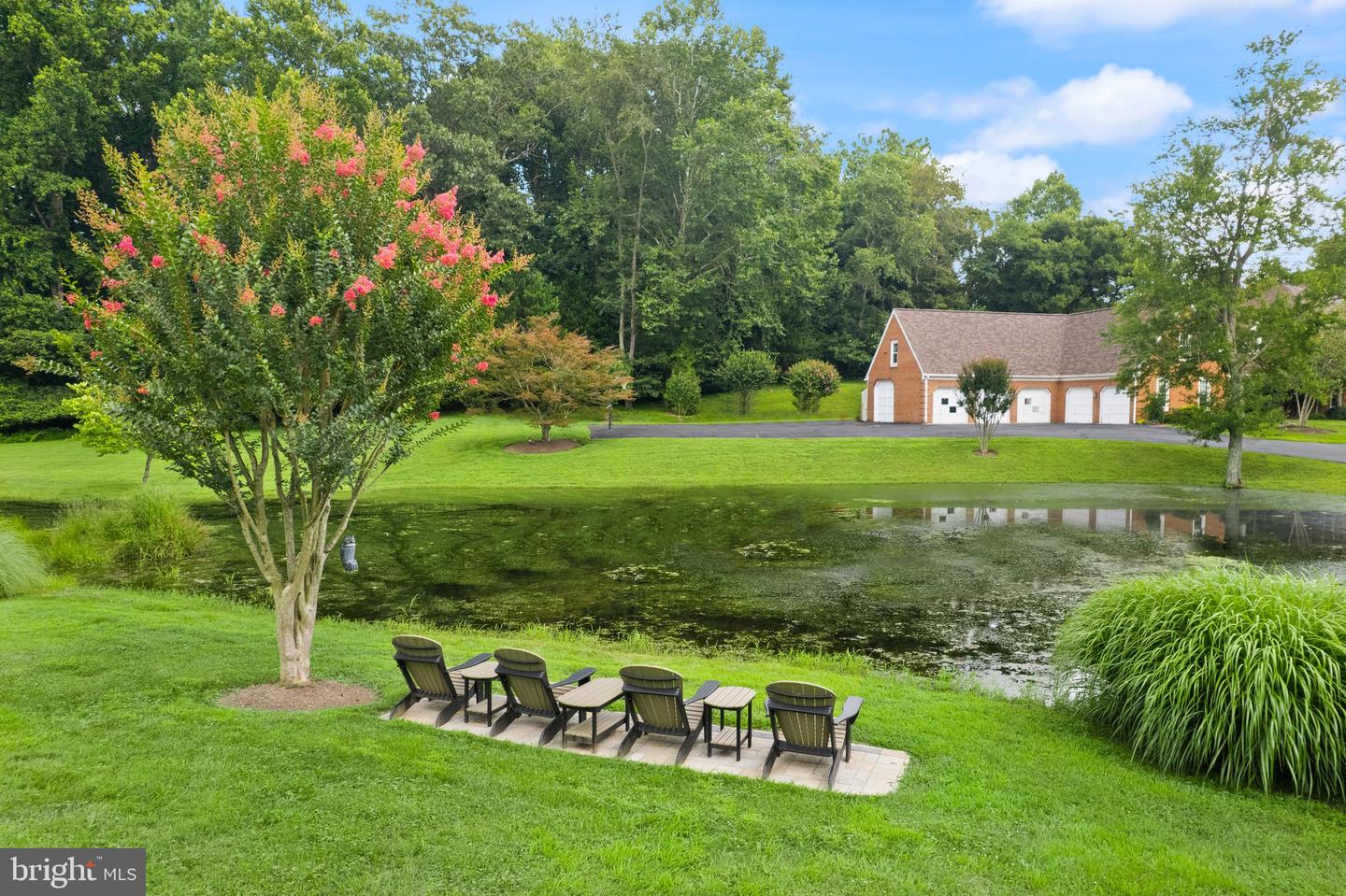 5695 ROBEYS MEADOW LN, FAIRFAX, Virginia 22030, 4 Bedrooms Bedrooms, ,6 BathroomsBathrooms,Residential,For sale,5695 ROBEYS MEADOW LN,VAFX2252464 MLS # VAFX2252464