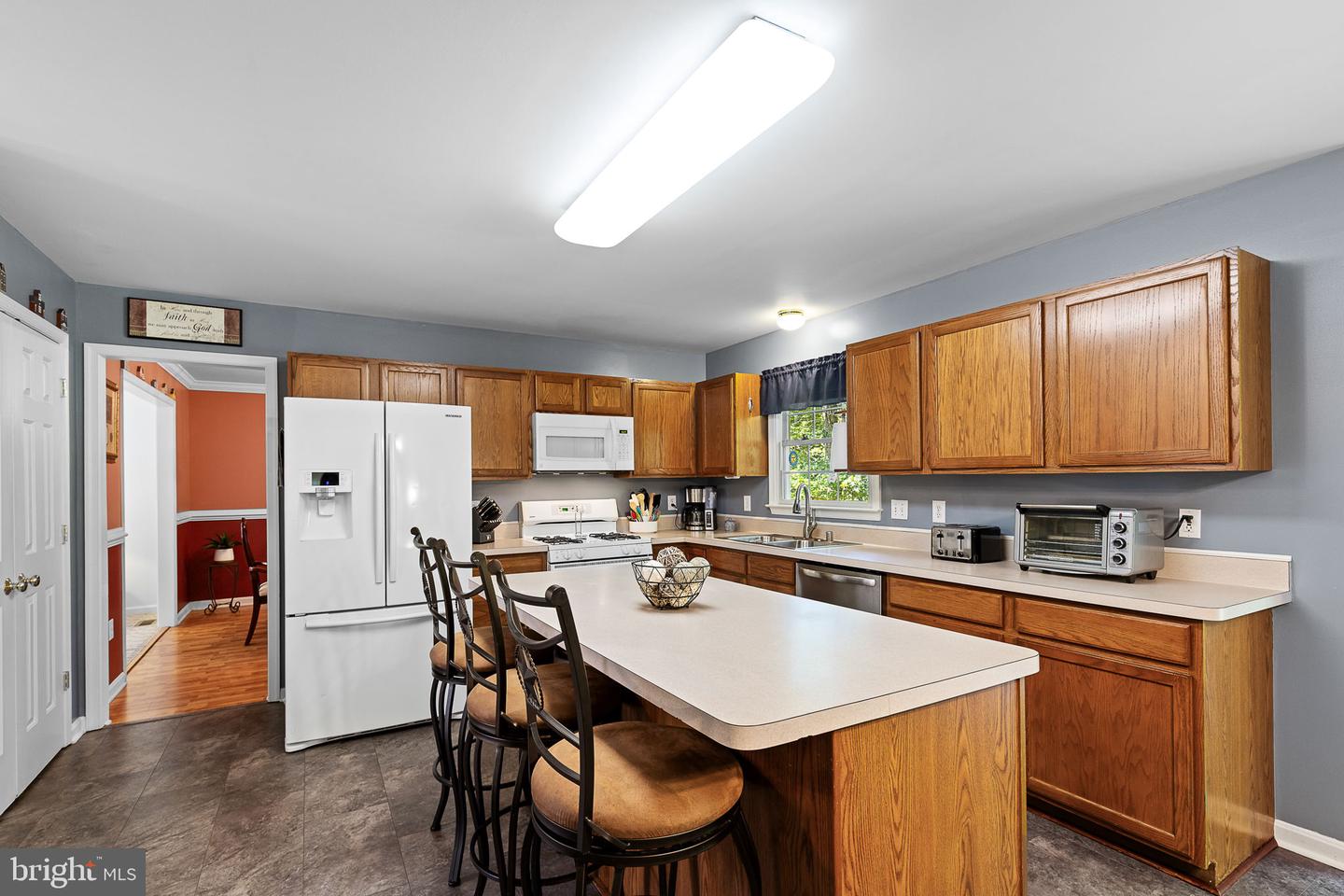 9610 HICKORY HILL DR, FREDERICKSBURG, Virginia 22408, 5 Bedrooms Bedrooms, ,3 BathroomsBathrooms,Residential,For sale,9610 HICKORY HILL DR,VASP2034374 MLS # VASP2034374