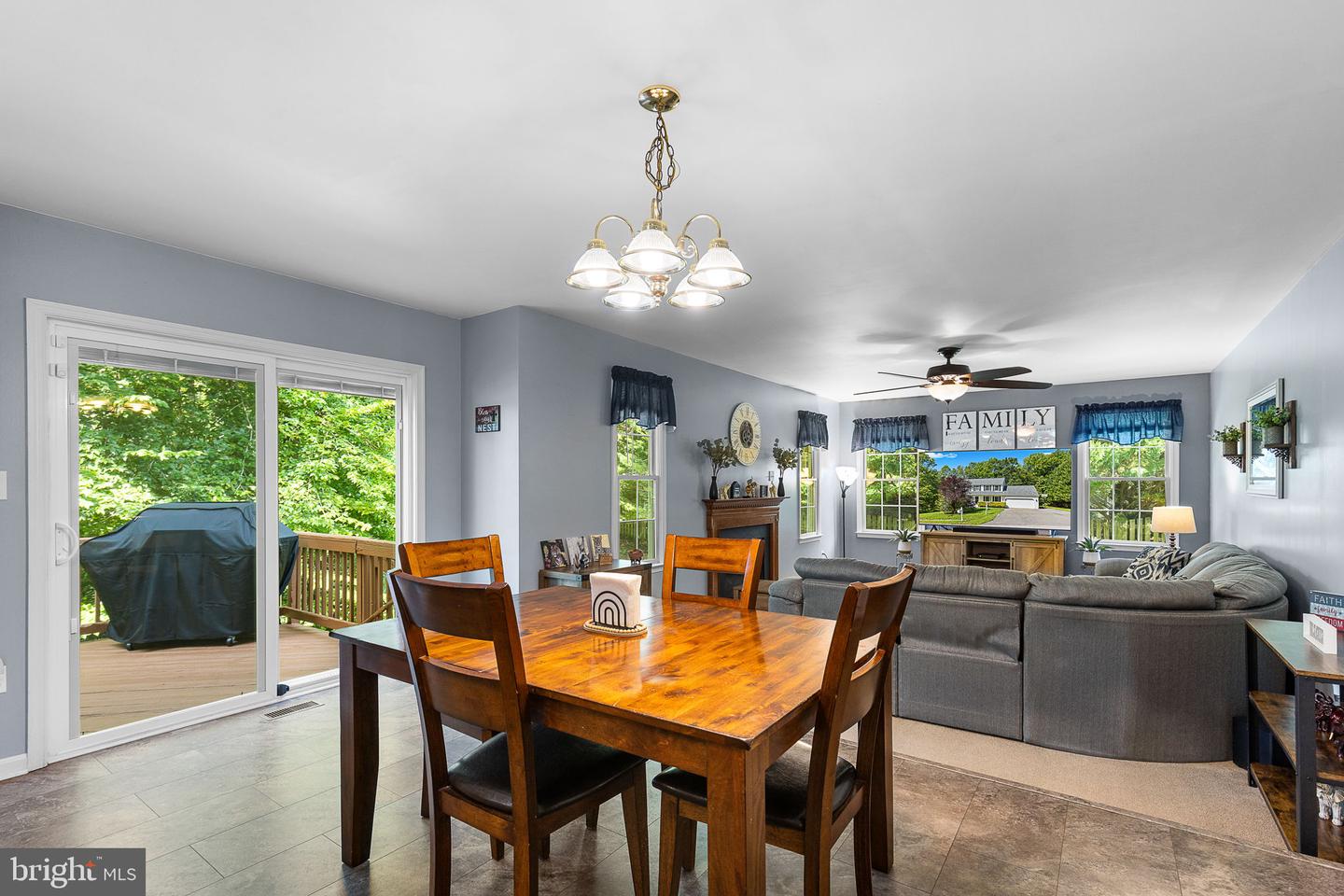 9610 HICKORY HILL DR, FREDERICKSBURG, Virginia 22408, 5 Bedrooms Bedrooms, ,3 BathroomsBathrooms,Residential,For sale,9610 HICKORY HILL DR,VASP2034374 MLS # VASP2034374