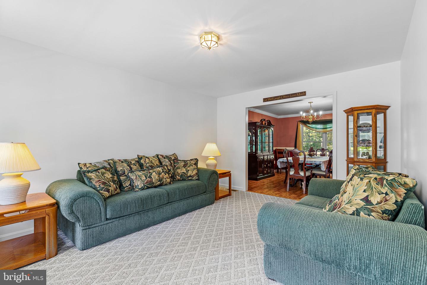 9610 HICKORY HILL DR, FREDERICKSBURG, Virginia 22408, 5 Bedrooms Bedrooms, ,3 BathroomsBathrooms,Residential,For sale,9610 HICKORY HILL DR,VASP2034374 MLS # VASP2034374