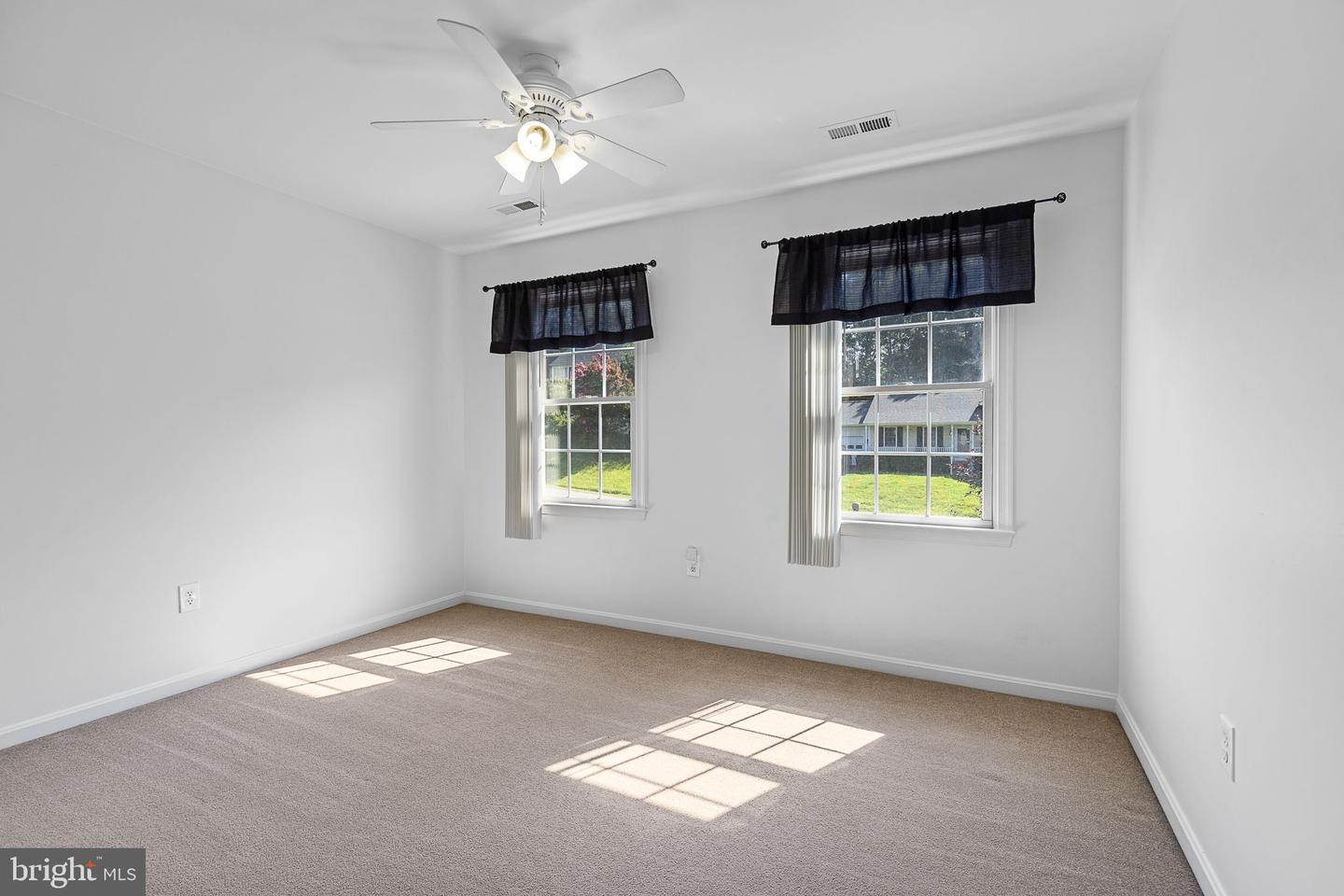 9610 HICKORY HILL DR, FREDERICKSBURG, Virginia 22408, 5 Bedrooms Bedrooms, ,3 BathroomsBathrooms,Residential,For sale,9610 HICKORY HILL DR,VASP2034374 MLS # VASP2034374