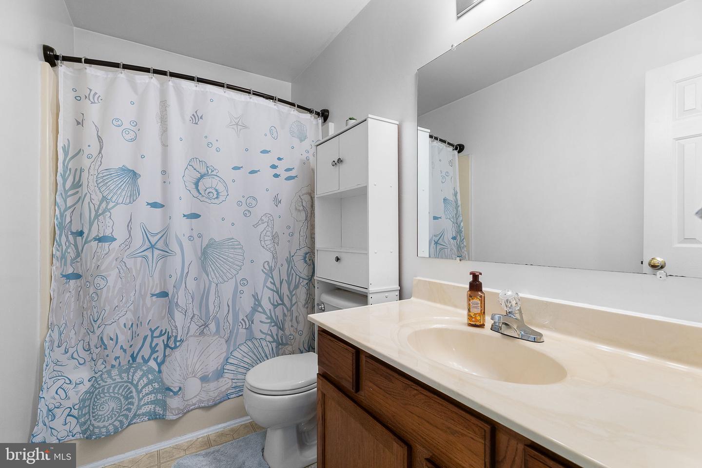 9610 HICKORY HILL DR, FREDERICKSBURG, Virginia 22408, 5 Bedrooms Bedrooms, ,3 BathroomsBathrooms,Residential,For sale,9610 HICKORY HILL DR,VASP2034374 MLS # VASP2034374