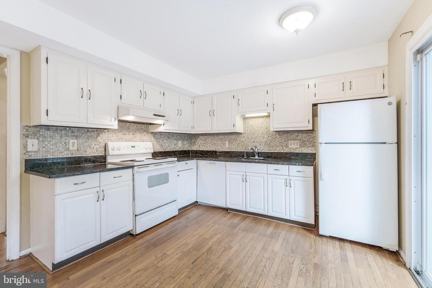 7020 BRADWOOD CT, SPRINGFIELD, Virginia 22151, 4 Bedrooms Bedrooms, ,3 BathroomsBathrooms,Residential,For sale,7020 BRADWOOD CT,VAFX2254574 MLS # VAFX2254574