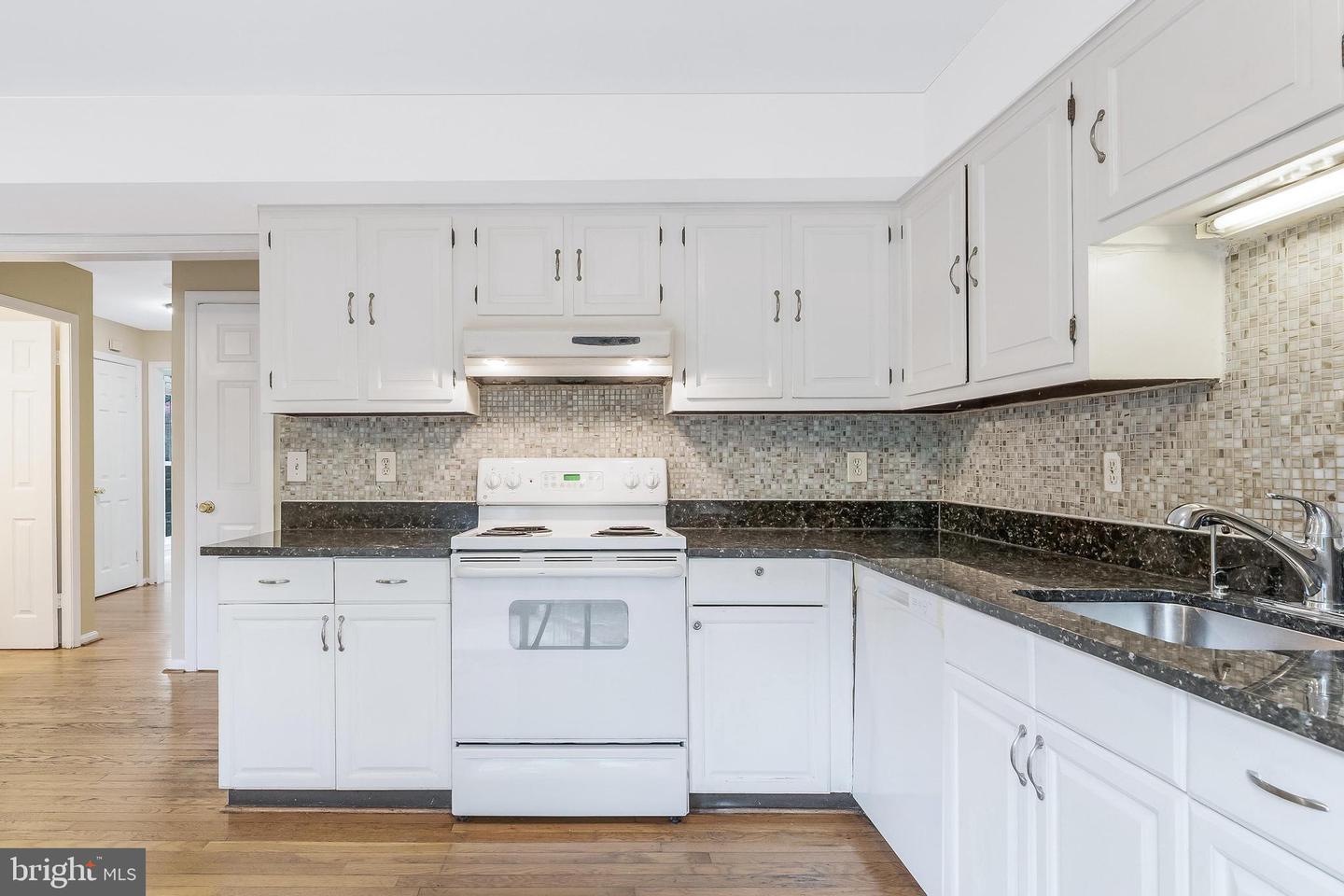 7020 BRADWOOD CT, SPRINGFIELD, Virginia 22151, 4 Bedrooms Bedrooms, ,3 BathroomsBathrooms,Residential,For sale,7020 BRADWOOD CT,VAFX2254574 MLS # VAFX2254574