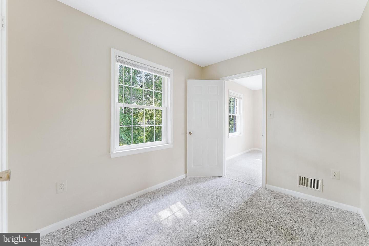 7020 BRADWOOD CT, SPRINGFIELD, Virginia 22151, 4 Bedrooms Bedrooms, ,3 BathroomsBathrooms,Residential,For sale,7020 BRADWOOD CT,VAFX2254574 MLS # VAFX2254574