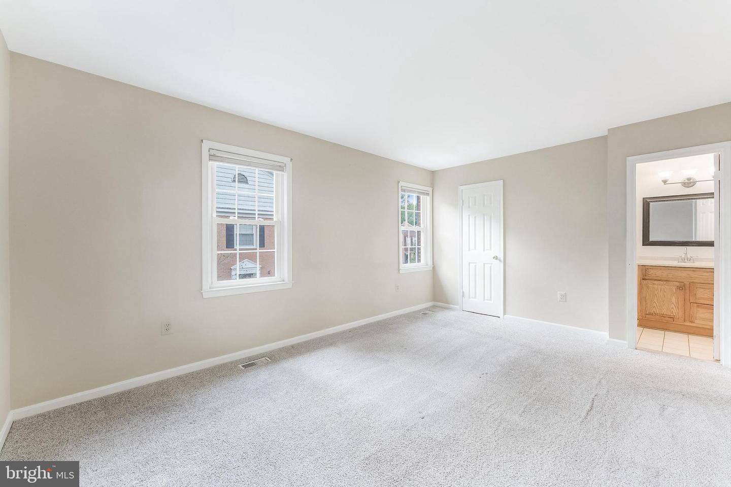 7020 BRADWOOD CT, SPRINGFIELD, Virginia 22151, 4 Bedrooms Bedrooms, ,3 BathroomsBathrooms,Residential,For sale,7020 BRADWOOD CT,VAFX2254574 MLS # VAFX2254574