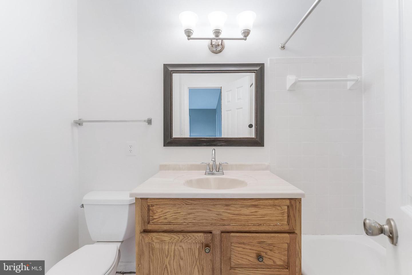 7020 BRADWOOD CT, SPRINGFIELD, Virginia 22151, 4 Bedrooms Bedrooms, ,3 BathroomsBathrooms,Residential,For sale,7020 BRADWOOD CT,VAFX2254574 MLS # VAFX2254574